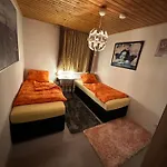 Ferien & Monteur 1 - Little Afrika Extensive 5 Minden (North Rhine-Westphalia)