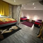 Apartman Ferien & Monteur 1 - Little Afrika Extensive 5 Minden