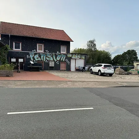 Ferien & Monteur 1 - Little Afrika Extensive 5 Minden (North Rhine-Westphalia)