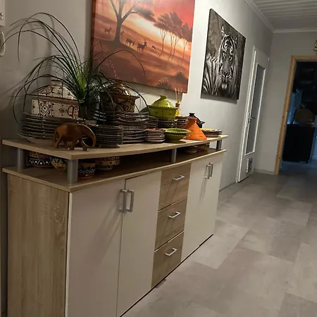 Ferien & Monteur 1 - Little Afrika Extensive 5 Minden (North Rhine-Westphalia)