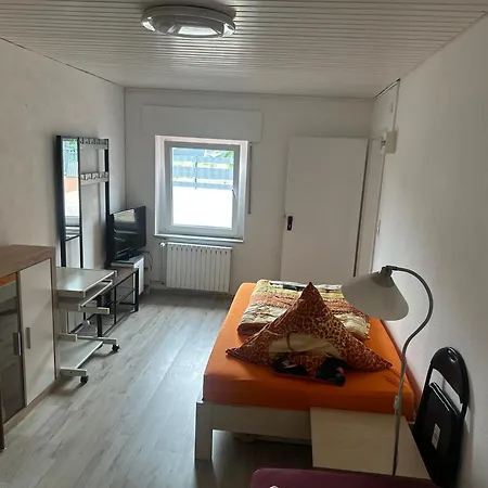 Ferien & Monteur 1 - Little Afrika Extensive 5 Minden (North Rhine-Westphalia)