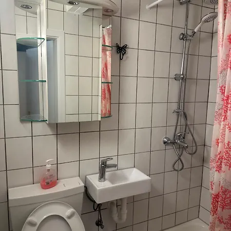 Ferien & Monteur 1 - Little Afrika Extensive 5 Appartement