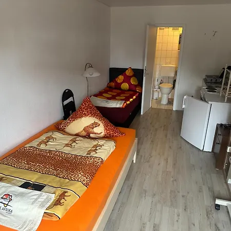 Ferien & Monteur 1 - Little Afrika Extensive 5 Appartement Minden (North Rhine-Westphalia)