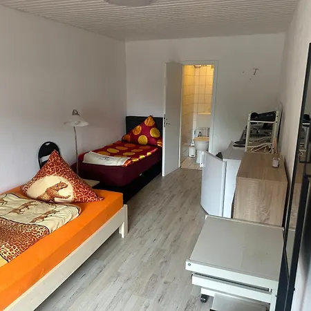 Ferien & Monteur 1 - Little Afrika Extensive 5 Minden (North Rhine-Westphalia)