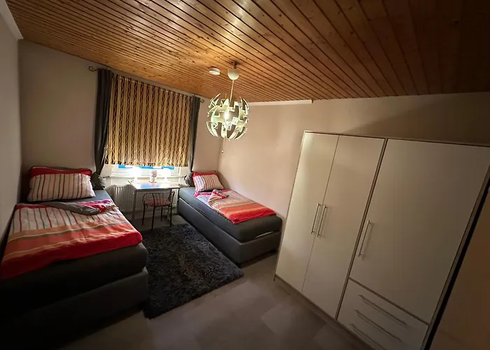 Ferien & Monteur 1 - Little Afrika Extensive 5 Appartement