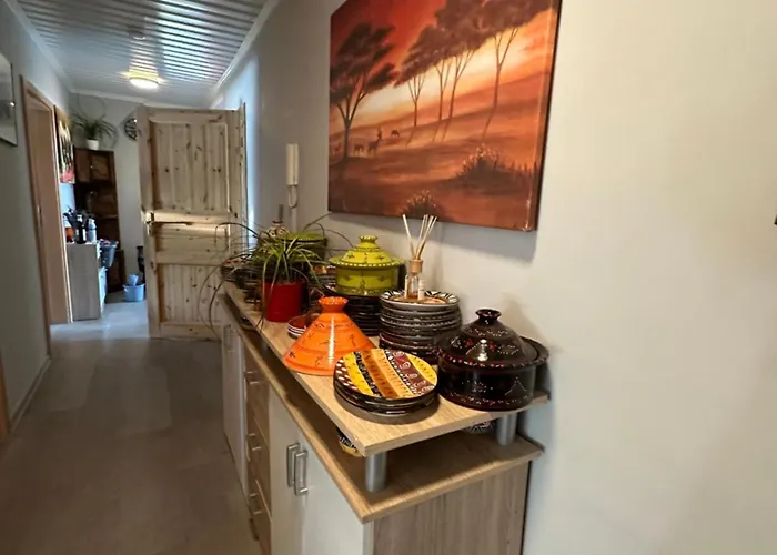 Ferien & Monteur 1 - Little Afrika Extensive 5 Appartement