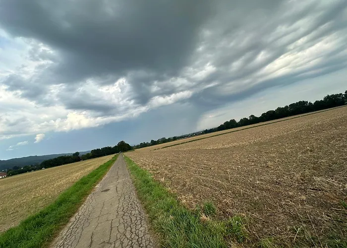 Ferien & Monteur 1 - Little Afrika Extensive 5 Appartement *