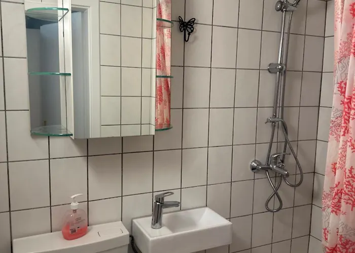 Ferien & Monteur 1 - Little Afrika Extensive 5 Appartement