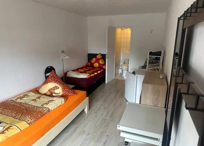 Ferien & Monteur 1 - Little Afrika Extensive 5 Minden (North Rhine-Westphalia)